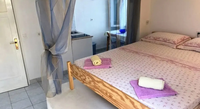 Ribareva Kuca 18 M Od Plaze Studio Apartman Za 2, Prenota Appartamento Prigradica 