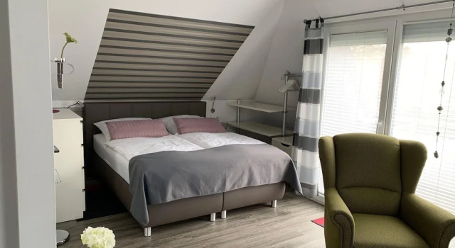 Haus Encore, Забронировать Отель Бизнес-отели Бюзум, 4* 5*