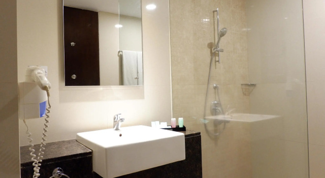 Camera Business Grage Hotel Cirebon
