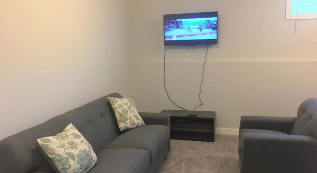 Апартаменты Three-Bedroom House with Balcony #33 Sunalta Downtown