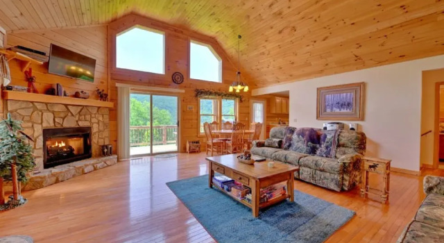 Ridgeview Lodge - 3 Br Home