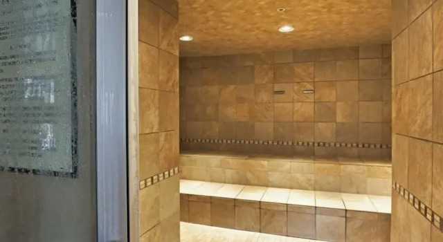 Crystal Peak Lodge 1 Bedroom Ski in, Ski out Slopeside Condo at the Base of Peak 7