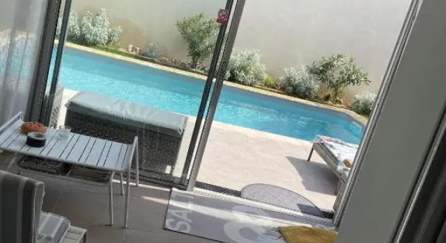 Villa Madhi, Забронировать Вилла Виллы Овернь-Рона-Альпы, Вилла