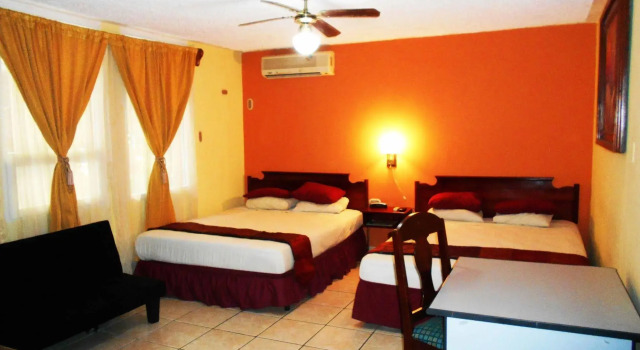 Suites Los Jicaros, Book Hotel SPA Hotels in Cortés, SPA