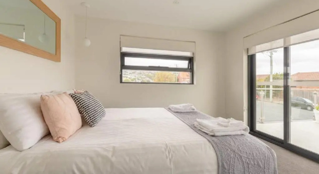 Апартаменты с 3 комнатами Kangaroo Bay Apartments