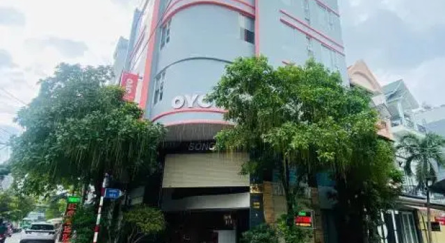 Song Xanh Hotel