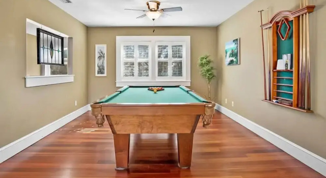 Коттедж Beach Home w Pool Golf Cart Game Room Dogs Ok