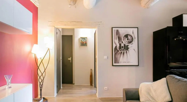 appartement de charme dans le luberon, Rezerwuj Apartament Hotele w Lagnes z parkingiem, Parking