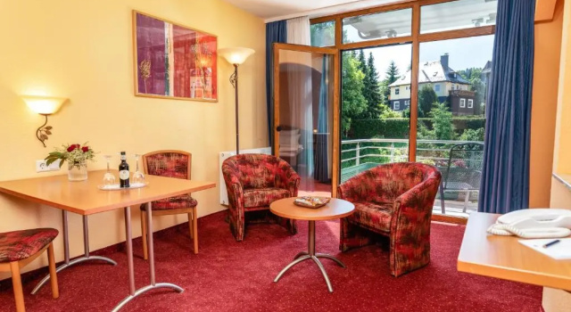 Двухместный номер Standard Hotel Am Kurhaus mit erstem Ayurveda Center Sachsens - direkt am Gesundheitsbad ACTINON & Kurpark