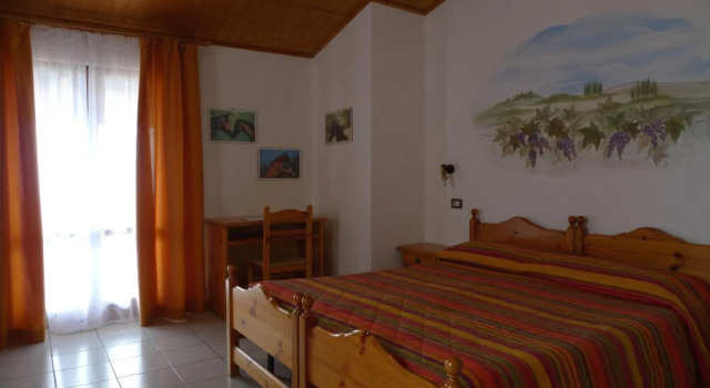 Agriturismo Scuderia Castello, Забронировать Отель Тосколано-Мадерно озеро Гарда