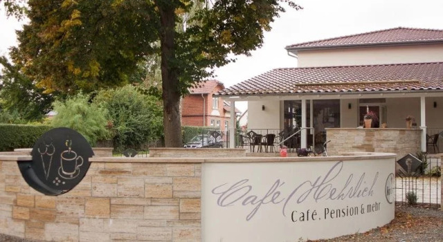 Cafe Hehrlich - Cafe, Pension & mehr, Book Hotel Bad Tennstedt 