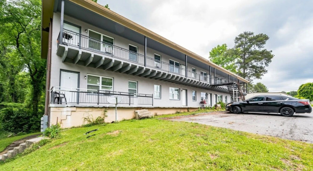Modern Apartment Near Beautiful Historic Macon 2 Bedroom Apts by Redawning, 예약 아파트 메이컨 조지아