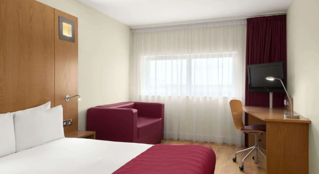 Двухместный номер Standard Ramada Encore by Wyndham Doncaster Airport