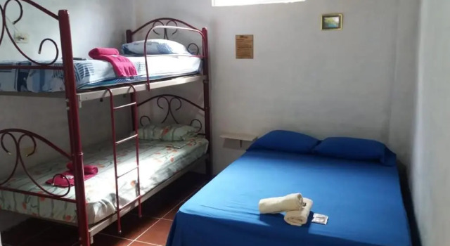 Hostal San Andrés de k-noa, Book Hotel Hotels in Manabi with Parking, Parking