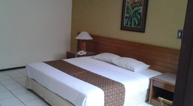 Abadi Asri Hotel