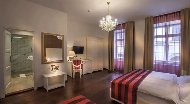 Номер Executive Little King Hotel U Malvaze