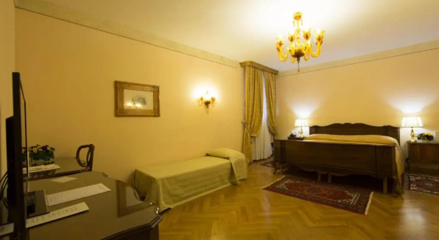 Трёхместный номер Deluxe Villa Fenaroli Palace Hotel
