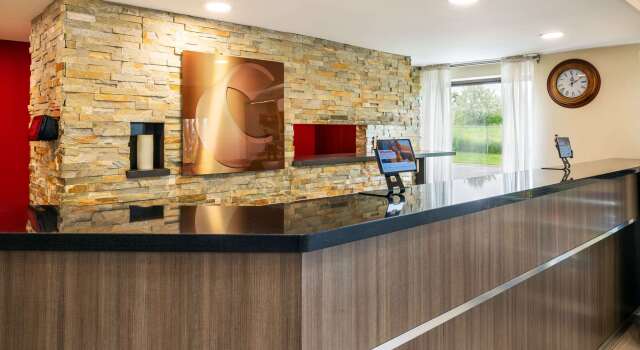 Comfort Inn Newmarket - Aurora