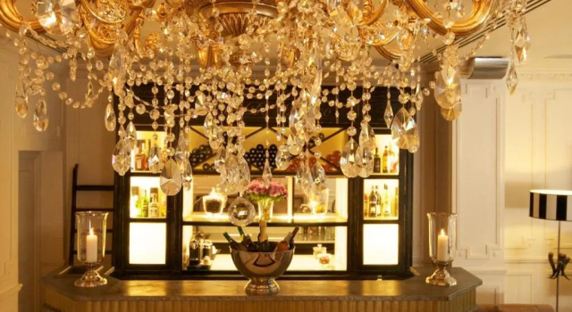 Hotel De Monaco
