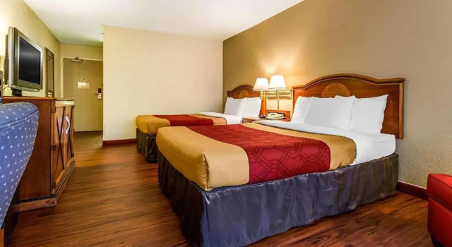 Двухместный номер Standard Studios & Suites 4 Less Charlotte
