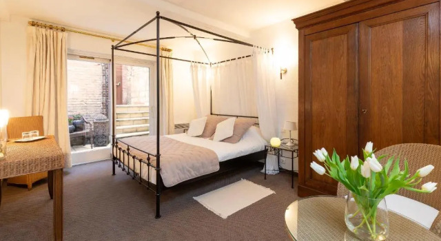 Номер Deluxe HÔTEL JEAN DE BRUGES