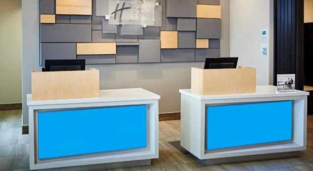 Holiday Inn Express Sarnia - Point Edward by IHG, Брондау Қонақ үй Сарнія Southwest Ontario
