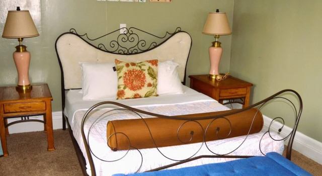 7-bedroom Retreat Sleeps 13