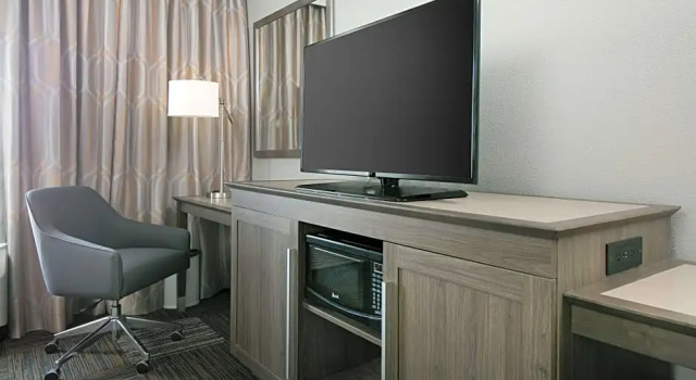 Номер Premium Hampton Inn & Suites Mason City
