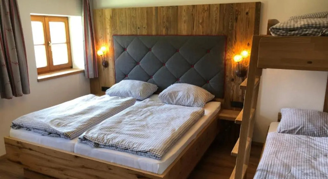 Четырёхместный номер Standard Berggasthof Obere Firstalm