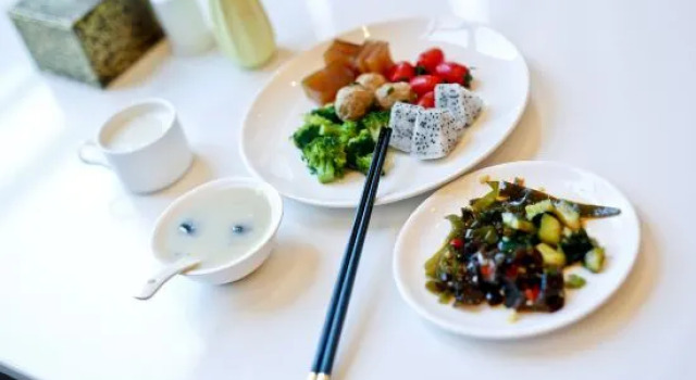 Vienna International Hotel (Guangning), Rezervasyon Otel Guangdong otoparklı oteller, Otopark