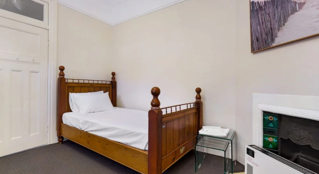 Drummoyne 3 Bedroom Home (62ALE), 预订 度假屋 Drummoyne 新南威尔士