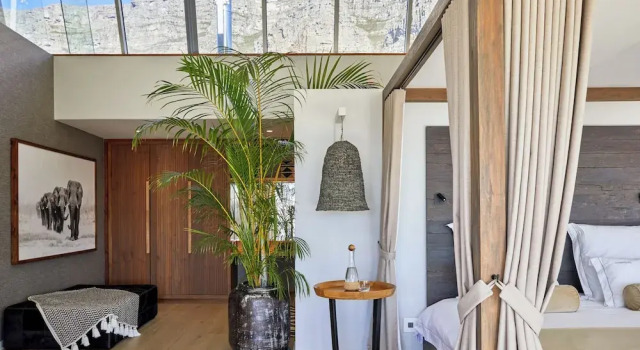 Люкс Deluxe Atzaró Cape Town