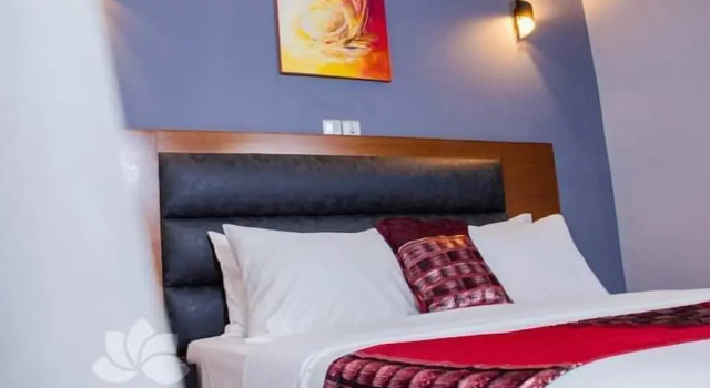 Номер Deluxe LA ROCHELLE HOTEL