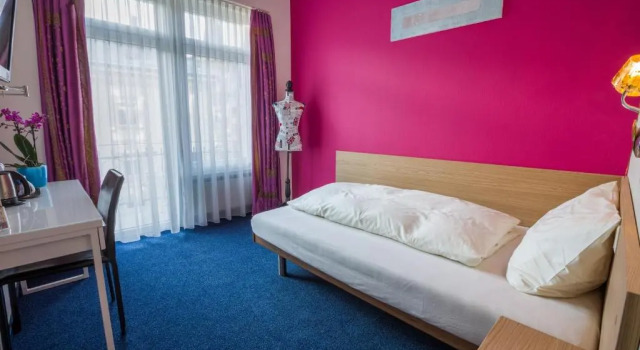 Одноместный номер Standard Hotel Ambassador