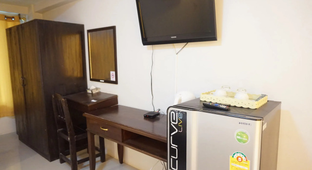 Banana Park Hotel, Varaa Hotelli Hotellit North-Eastern Thailand pysäköinnillä, Pysäköinti