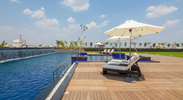 Balaji Sarovar Premiere Solapur