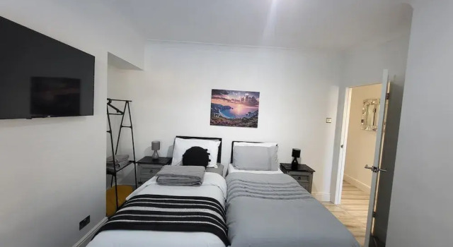 Top Luxury 2 bed Apartment - London
