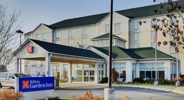 Трёхместный люкс Hilton Garden Inn Kitchener/Cambridge