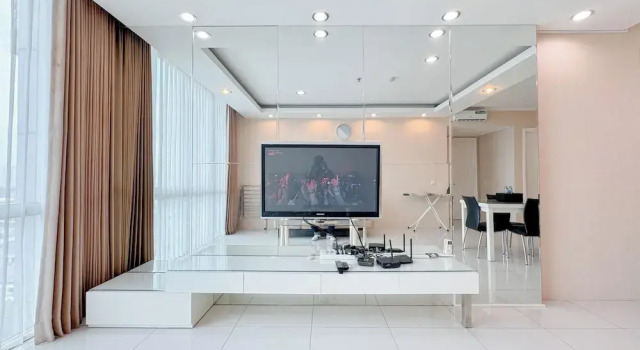 Апартаменты Deluxe Restful And Simple 2Br At The Via And The Vue Apartment