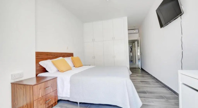 MyHome DeLux, Napa Blue 3Bed with Pool, Забронировать Отель Отели Айия-Напа с бассейном, рядом с Пляж Луккос Ту Манди, Бассейн