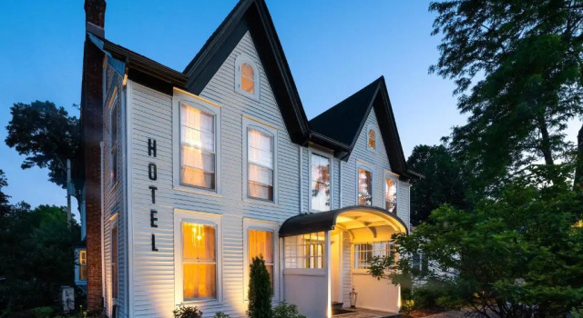 Twin Gables of Woodstock, Buchen Sie Hotel Woodstock Ulster County