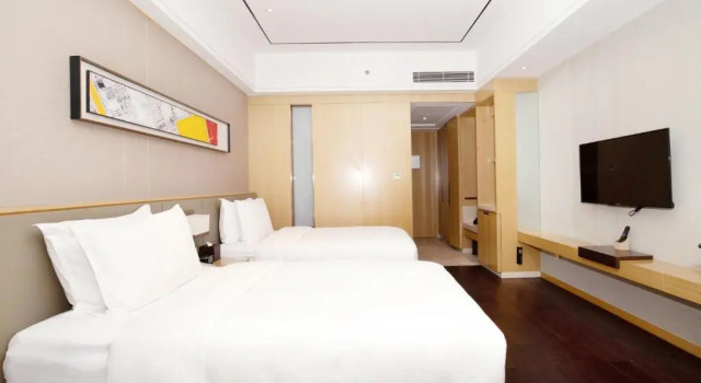 Двухместный клубный номер Standard Crowne Plaza Hefei Rongqiao