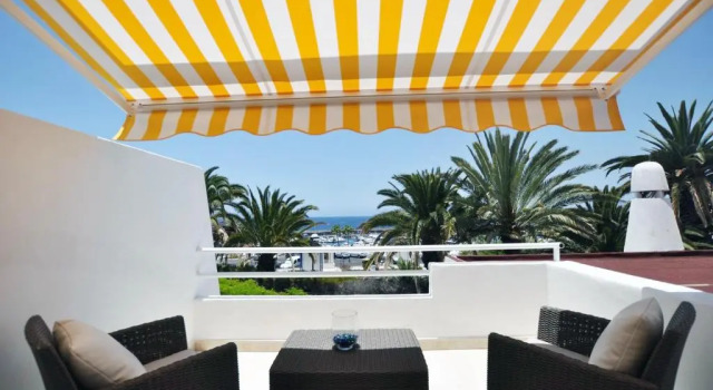 Nice townhouse on the 1st line, Book Hotel Hotels in Tenerife with Parking, Parking