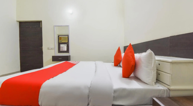 OYO 76193 Hotel A Star, Book Hotel Ludhiana Punjab