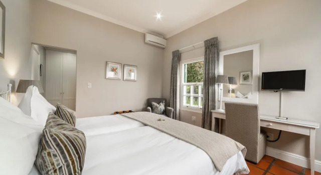 Двухместный номер Standard с балконом Eikendal Lodge