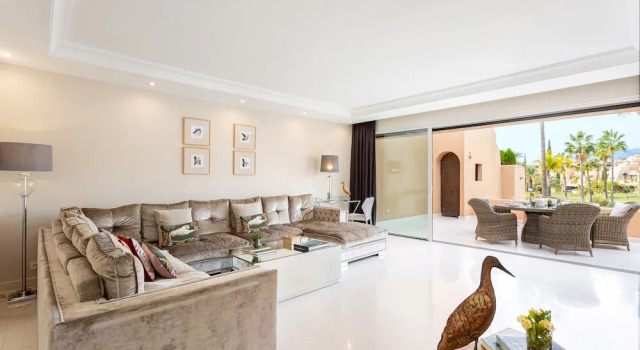 Amazing House in Atalaya Golf Course With Terrace and Pool Near Puerto Banus . Cartuja Golf