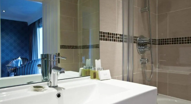 Одноместный номер Standard с балконом и с видом на море St Brelades Bay Hotel