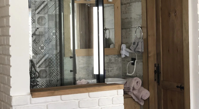 Pug Rooms