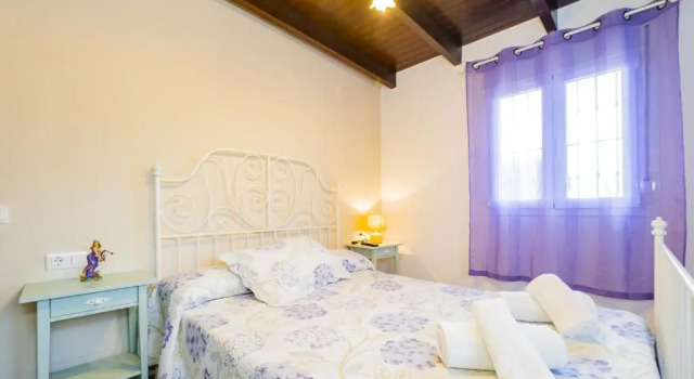 Cubo's Casa Palmar de la Zarza, Varaa Hotelli Pizarra Malaga Province