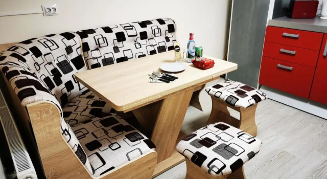 Коттедж c 1 комнатой Cozy house with garden close to the city center and Airport Maximum four persons